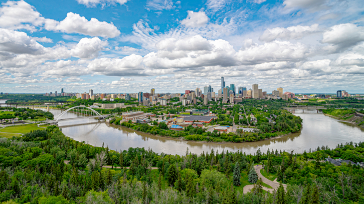 Kanada Alberta Edmonton Stadtansicht Foto iStock Tetyana Babiy